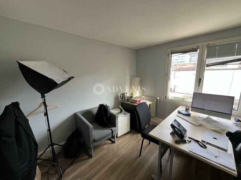 Location Bureaux BOBIGNY (93000) - Photo 15