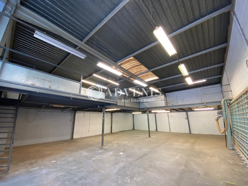 Location Activités Entrepôts BOBIGNY (93000) - Photo 3