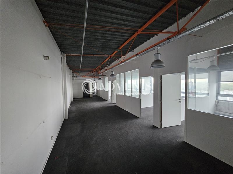 Location Entrepôts PANTIN (93500) - Photo 8