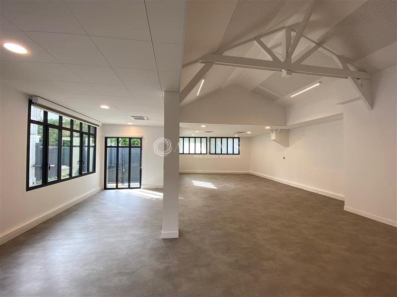 Location Activités Entrepôts MONTREUIL (93100) - Photo 6
