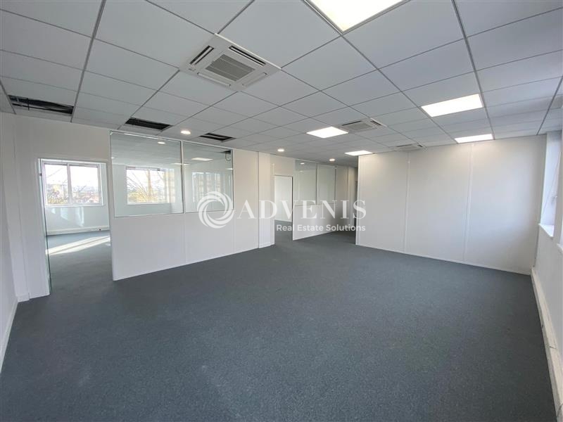 Location Bureaux NEUILLY PLAISANCE (93360) - Photo 2