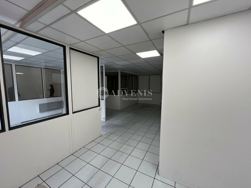 Location Activités Entrepôts BONDY (93140) - Photo 9