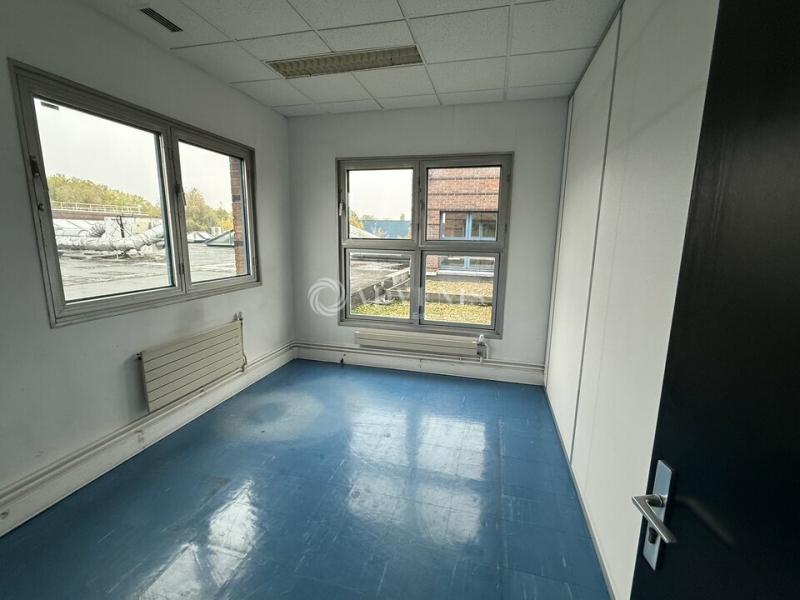Vente Investisseur Bureaux VILLIERS SUR MARNE (94350) - Photo 8