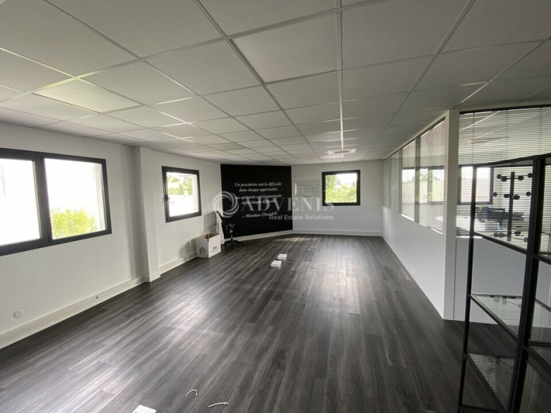 Location Bureaux NEUILLY PLAISANCE (93360) - Photo 3