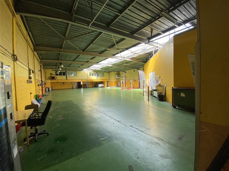 Location Activités Entrepôts MONTREUIL (93100) - Photo 2