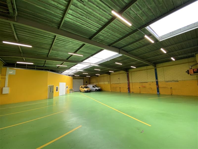 Location Activités Entrepôts MONTREUIL (93100) - Photo 4