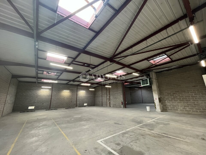 Location Activités Entrepôts NEUILLY SUR MARNE (93330) - Photo 4