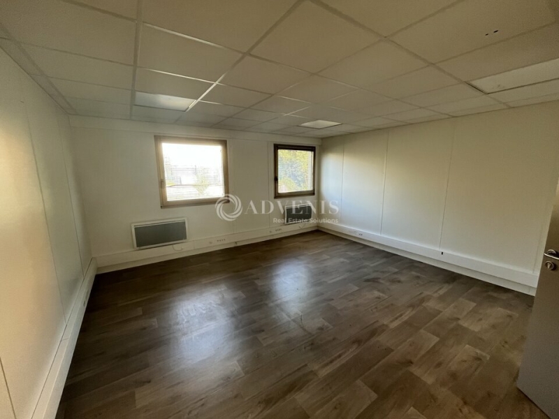 Location Activités Entrepôts NEUILLY SUR MARNE (93330) - Photo 5