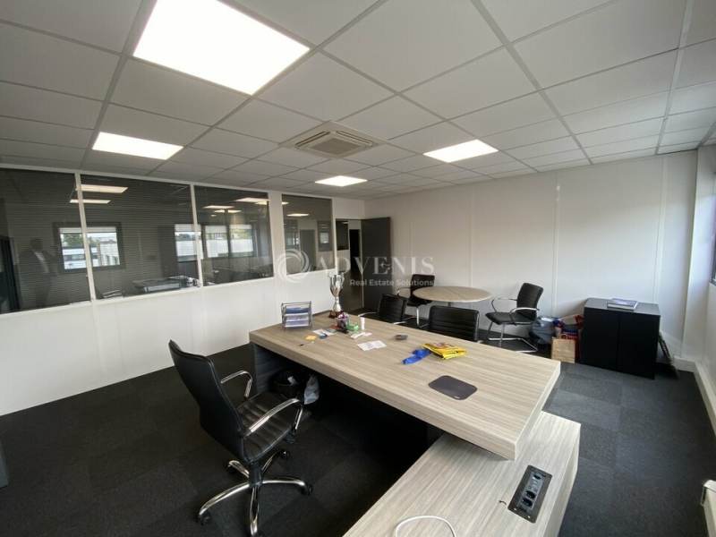 Vente Utilisateur Bureaux NEUILLY PLAISANCE (93360) - Photo 1