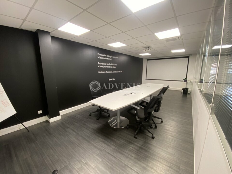 Vente Utilisateur Bureaux NEUILLY PLAISANCE (93360) - Photo 6