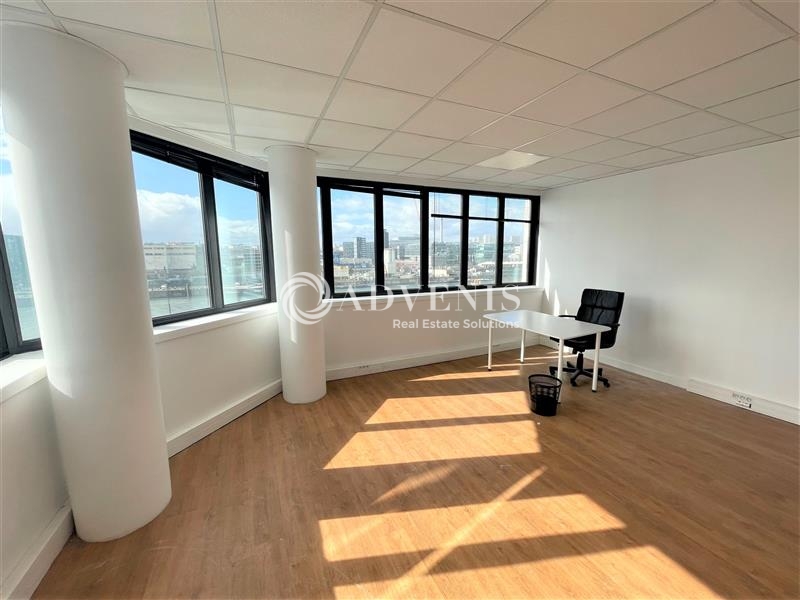 Location Bureaux CHARENTON LE PONT (94220) - Photo 2