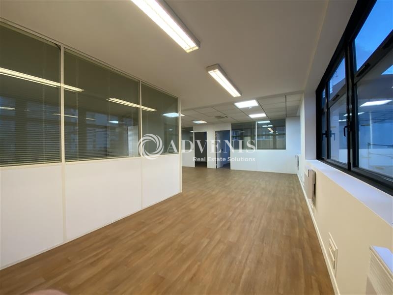 Location Bureaux ISSY LES MOULINEAUX (92130) - Photo 4