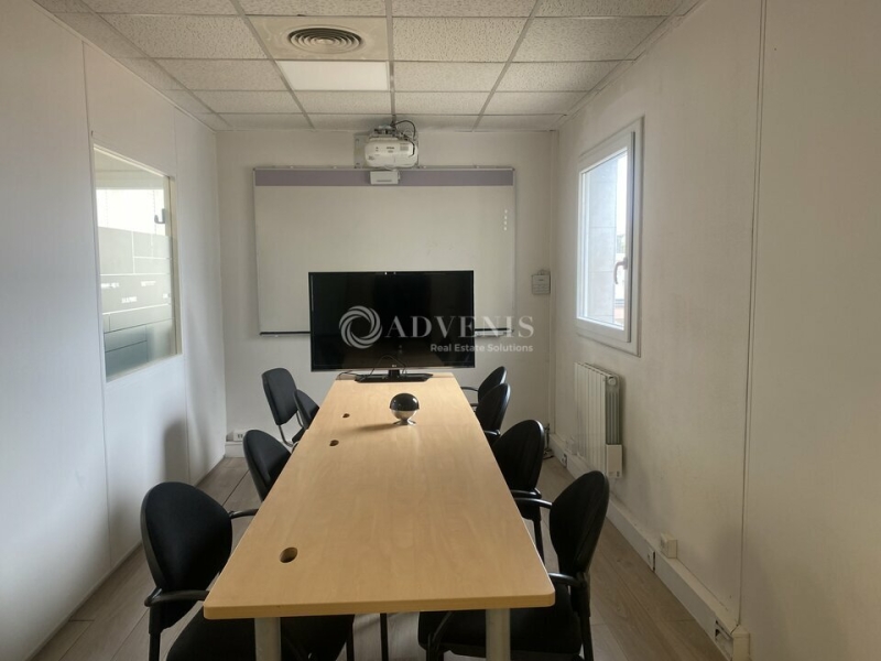 Location Bureaux LE KREMLIN BICETRE (94270) - Photo 3