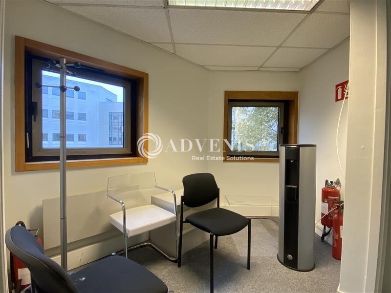 Location Bureaux LE KREMLIN BICETRE (94270) - Photo 2