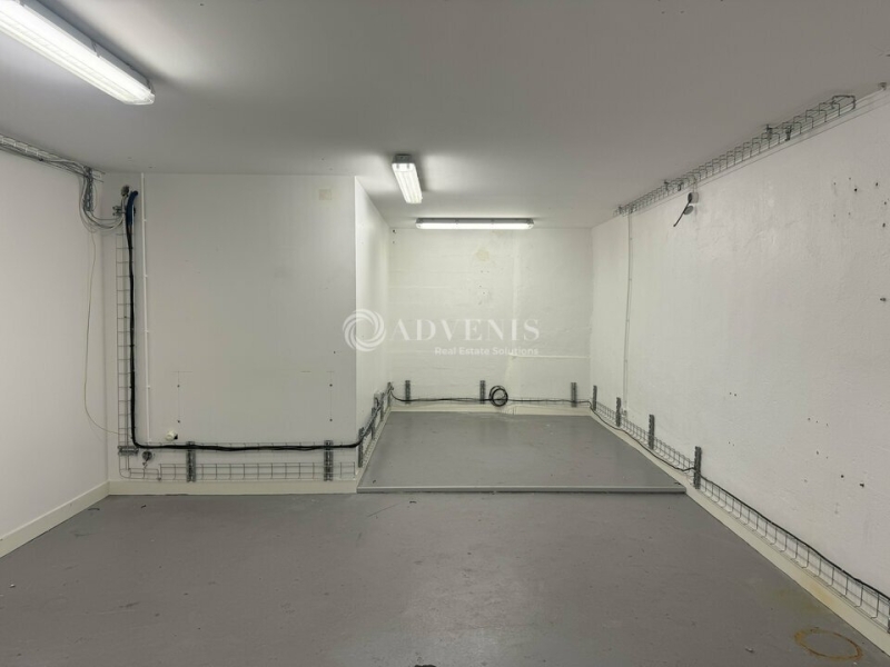 Location Activités Entrepôts VANVES (92170) - Photo 3