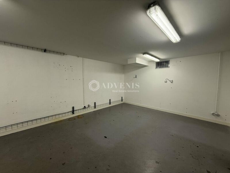 Location Activités Entrepôts VANVES (92170) - Photo 4