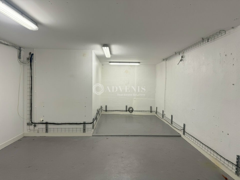 Location Activités Entrepôts VANVES (92170) - Photo 5