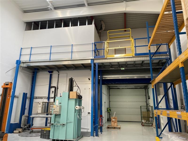 Location Activités Entrepôts IVRY SUR SEINE (94200) - Photo 7