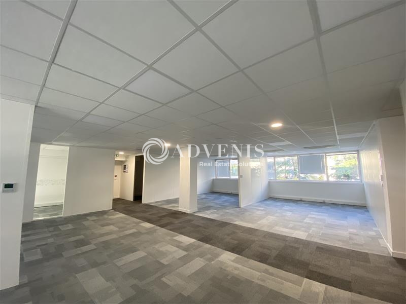 Location Bureaux ISSY LES MOULINEAUX (92130) - Photo 2