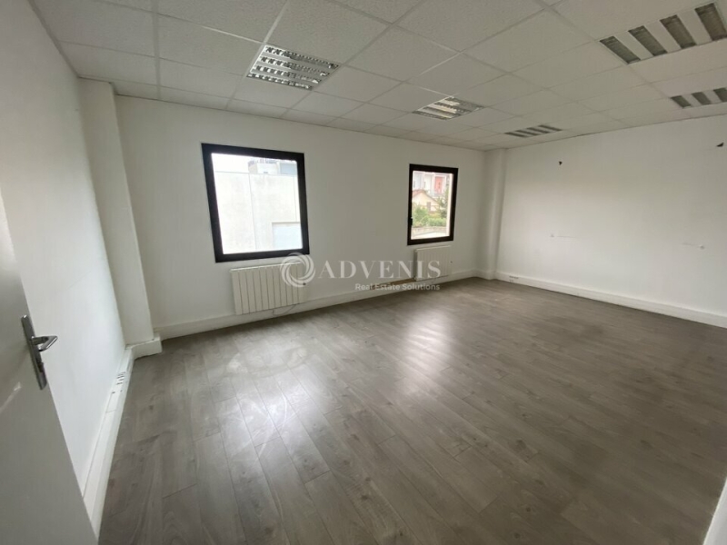 Location Activités Entrepôts VITRY SUR SEINE (94400) - Photo 12
