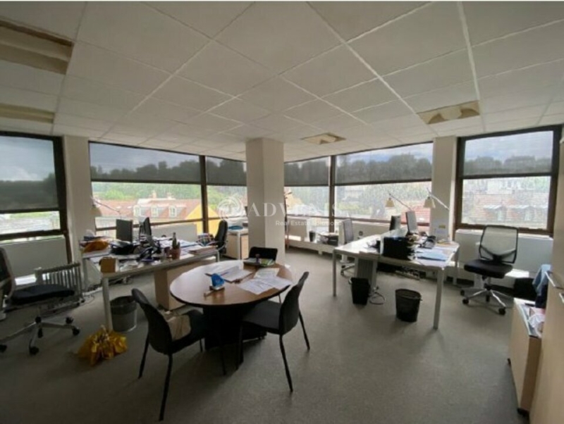 Location Bureaux SAINT CLOUD (92210) - Photo 3