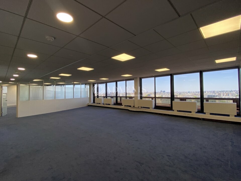 Location Bureaux SAINT CLOUD (92210) - Photo 7