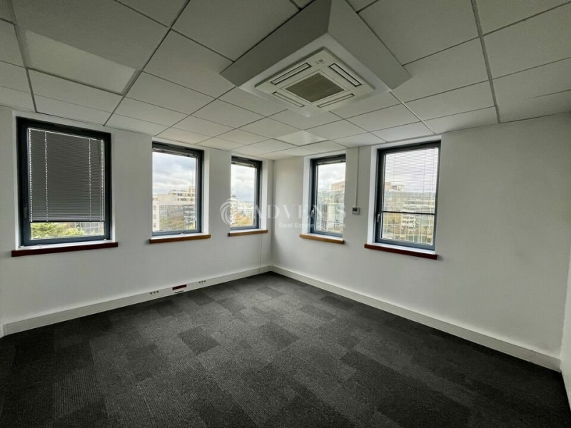 Location Bureaux NANTERRE (92000) - Photo 8