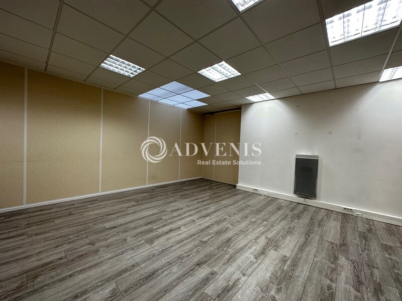 Vente Investisseur Bureaux MORAINVILLIERS (78630) - Photo 4