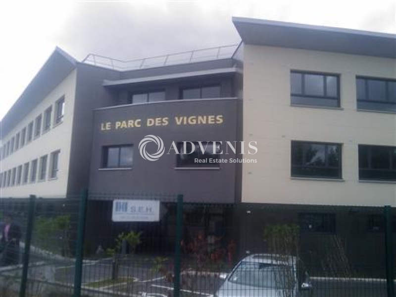 Location Bureaux et activités légères CHANTELOUP LES VIGNES (78570) - Photo 6