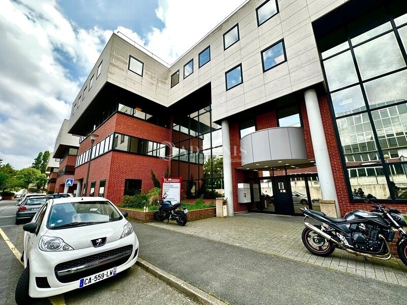 Location Bureaux LE PECQ (78230) - Photo 1