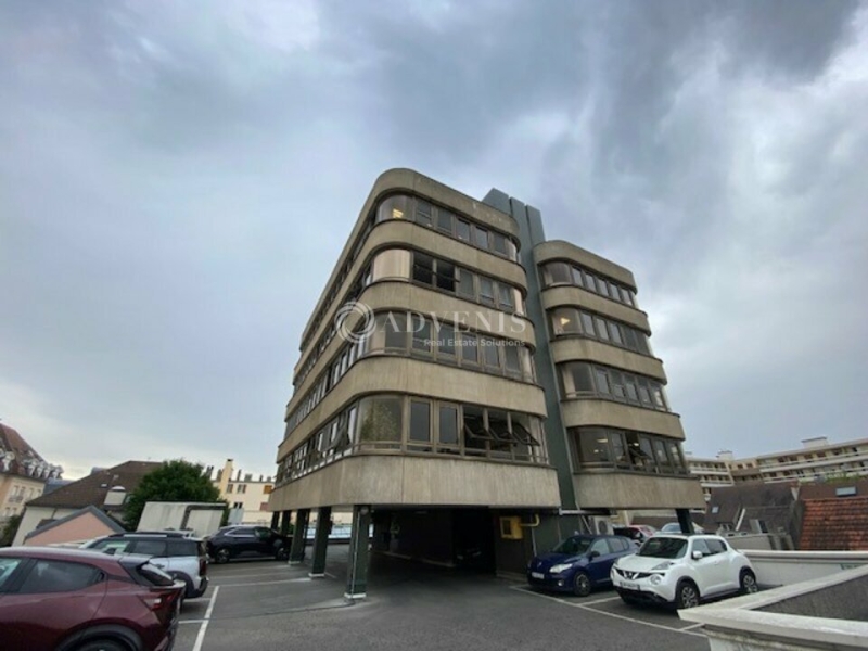 Location Bureaux POISSY (78300) - Photo 1