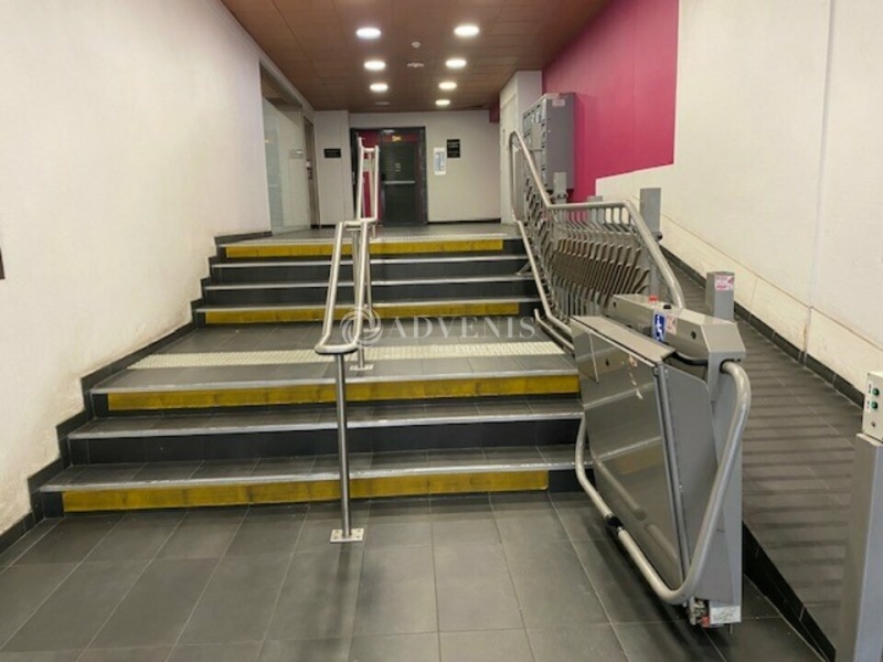 Location Bureaux POISSY (78300) - Photo 4