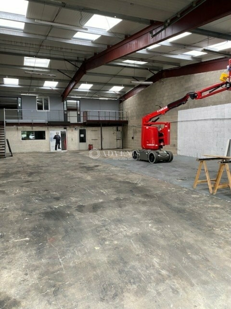 Location Activités Entrepôts ECQUEVILLY (78920) - Photo 8