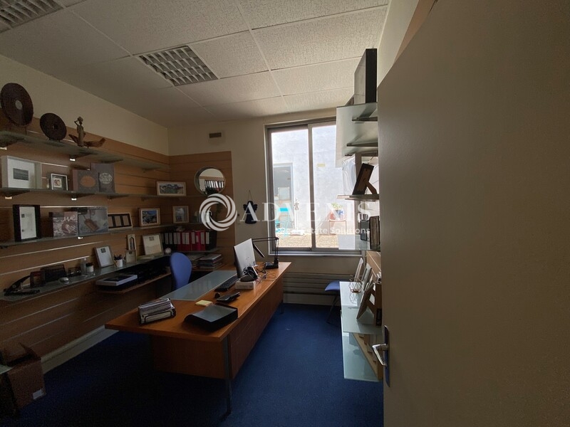 Vente Utilisateur Bureaux LA CELLE SAINT CLOUD (78170) - Photo 8