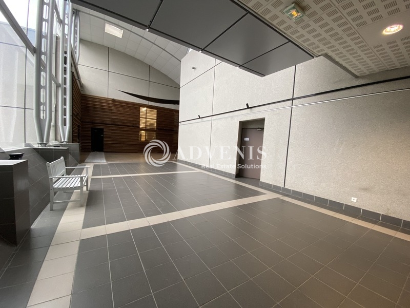 Location Bureaux POISSY (78300) - Photo 4