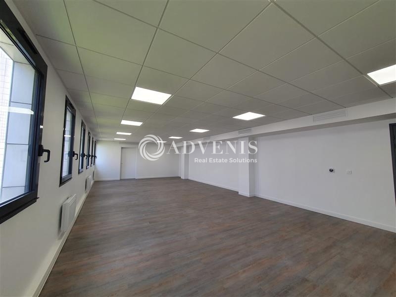 Location Bureaux NANTERRE (92000) - Photo 7