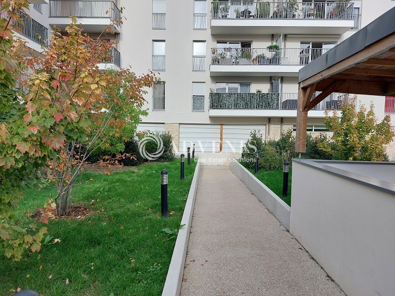 Location Bureaux POISSY (78300) - Photo 4