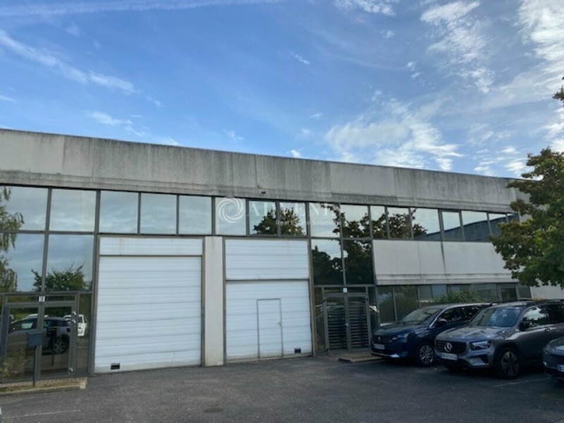 Location Activités Entrepôts POISSY (78300) - Photo 11