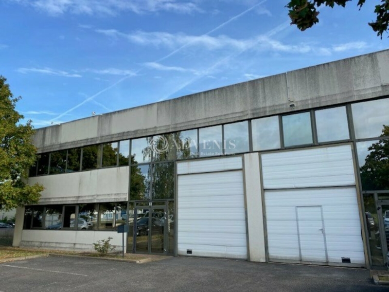 Location Activités Entrepôts POISSY (78300) - Photo 12