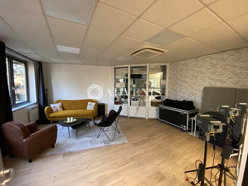 Location Bureaux SAINT GERMAIN EN LAYE (78100) - Photo 2