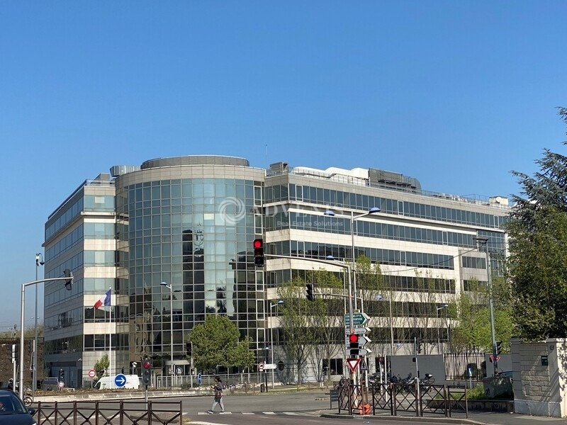 Location Bureaux POISSY (78300) - Photo 1