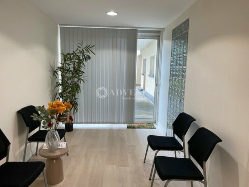 Vente Investisseur Bureaux ACHERES (78260) - Photo 6