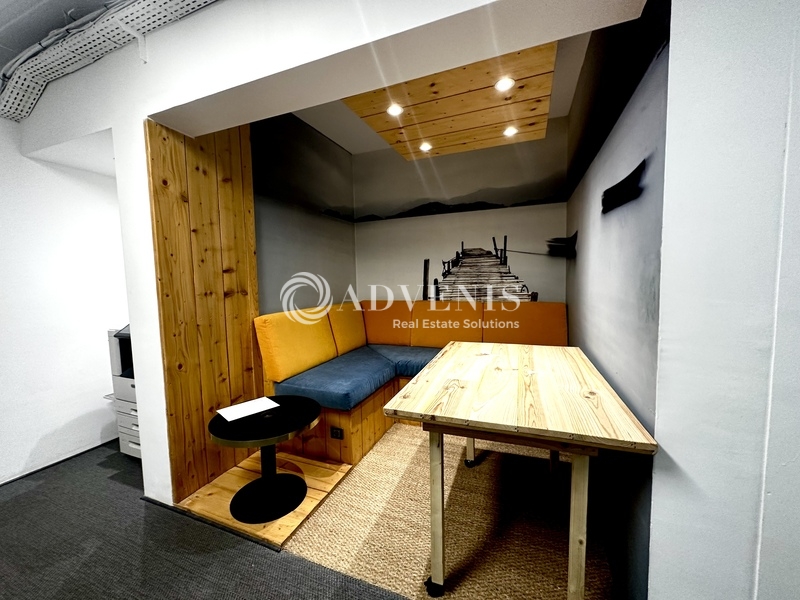 Location Bureaux FEUCHEROLLES (78810) - Photo 7