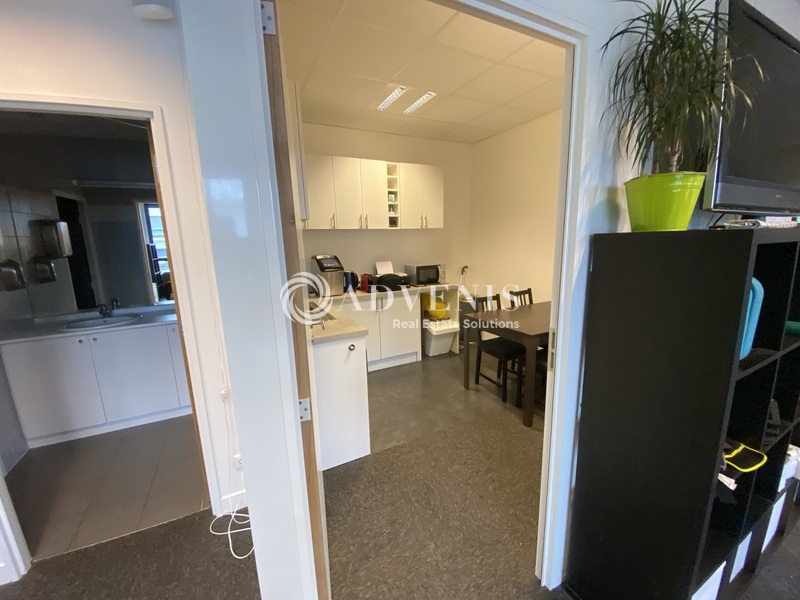 Location Bureaux FOURQUEUX (78112) - Photo 5