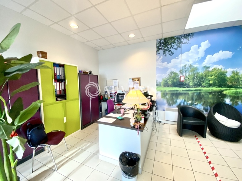 Location Bureaux ORGEVAL (78630) - Photo 2