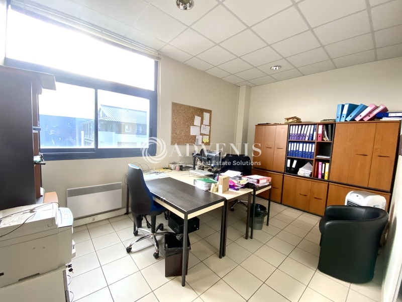 Location Bureaux ORGEVAL (78630) - Photo 6