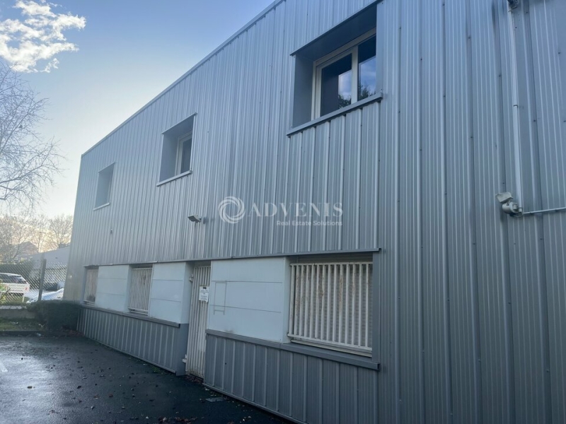 Location Activités Entrepôts TOURS (37100) - Photo 3