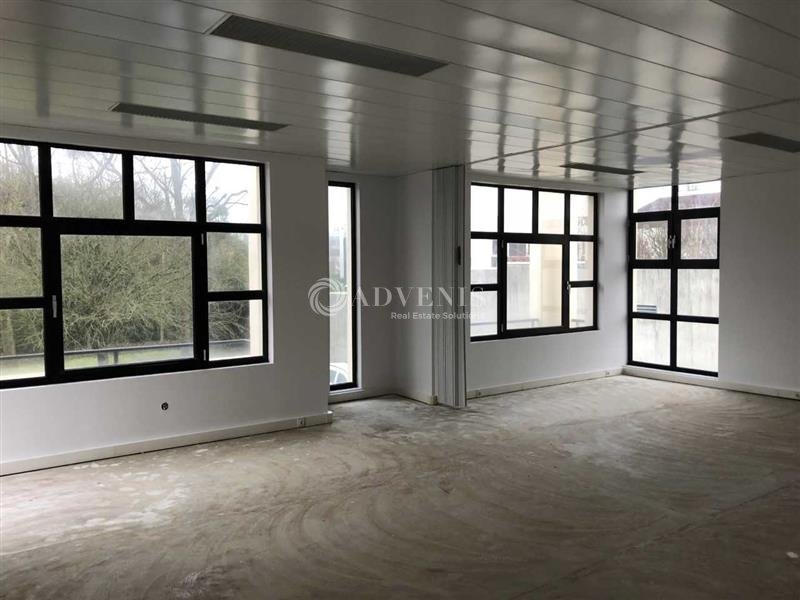 Location Bureaux SAINT AVERTIN (37550) - Photo 2