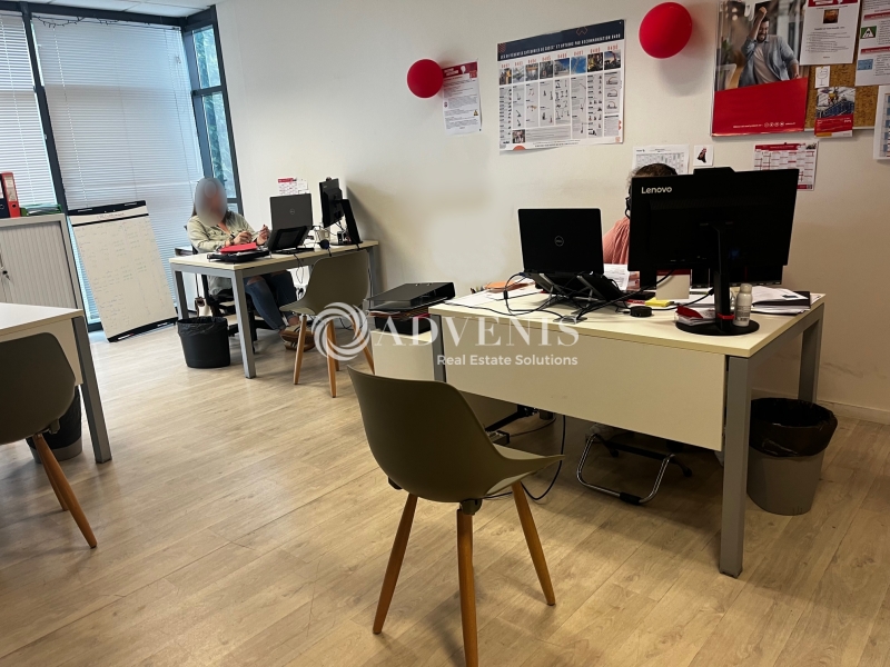 Location Bureaux SAINT CYR SUR LOIRE (37540) - Photo 3