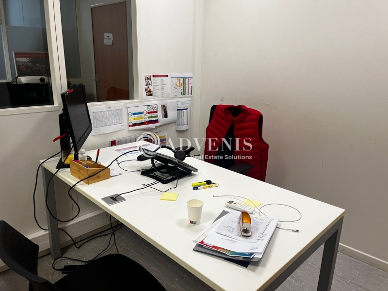 Location Bureaux SAINT CYR SUR LOIRE (37540) - Photo 6